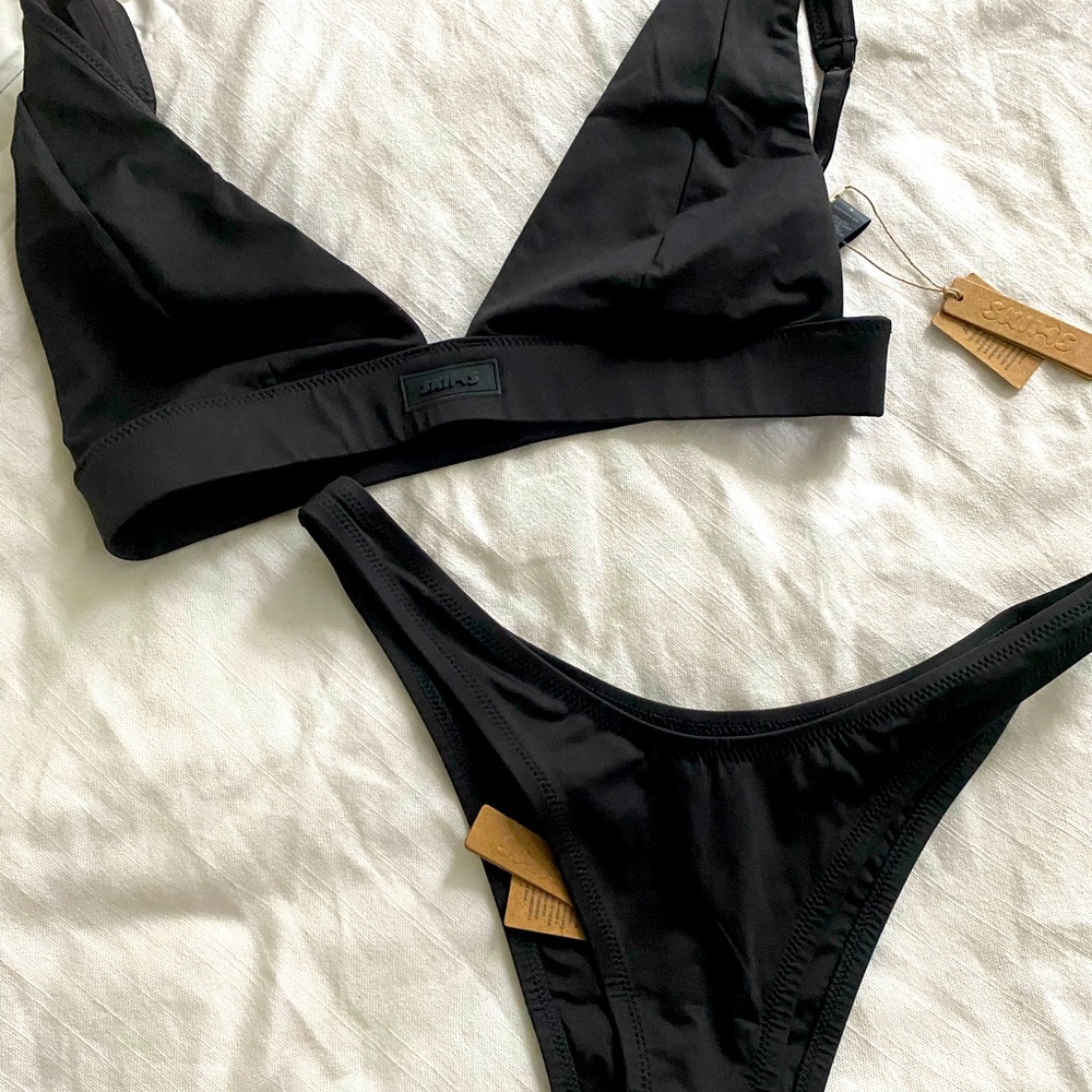Skims swim cheeky tanga bottoms, brand new with tags